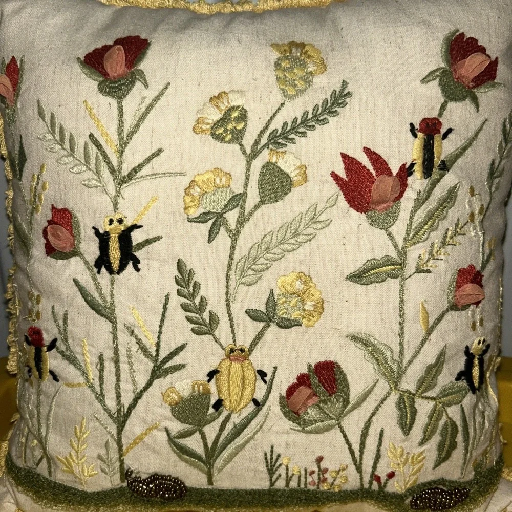Pier 1 Flower Snail Beaded Embroidered Decorative Throw Pillow 13